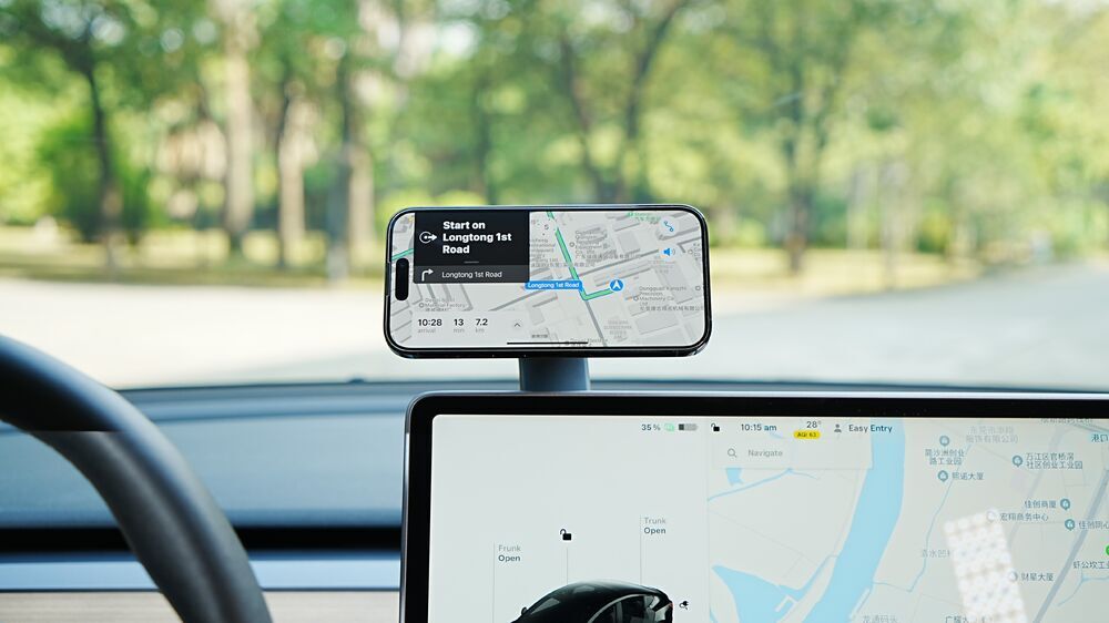 A2C MagSafe Dashboard and Windshield Phone Holder